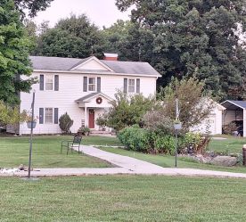 Brookhaven bed and breakfast exterior