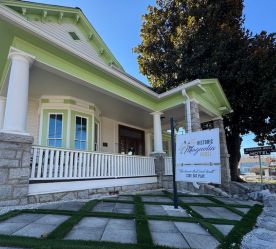 exterior of Historic Magnolia House