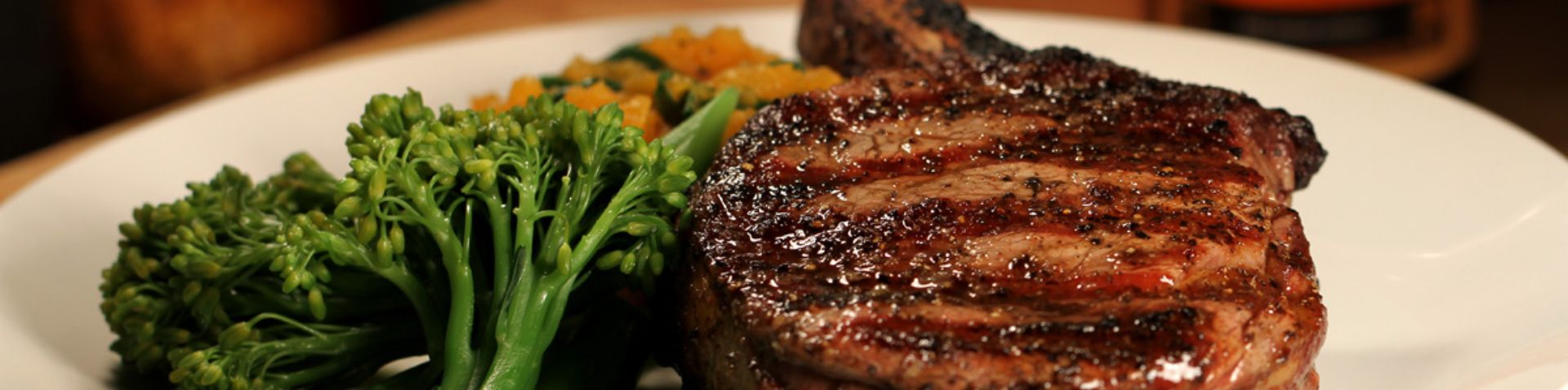 Steak and broccoli 